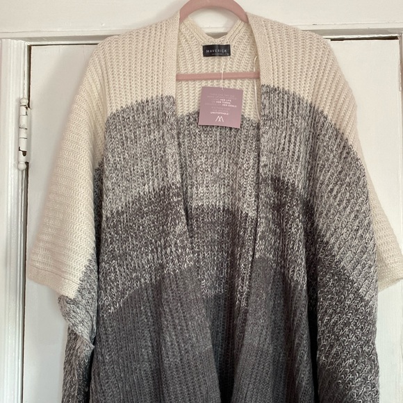 NWT Open Cardigan with Tassels - Picture 2 of 5